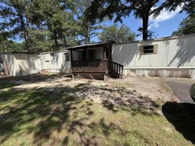 Mobile Home at 3118 Dudley Rd Lot 42 West Columbia, SC 29170