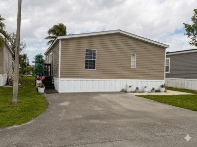 Mobile Home at 13461 SW 6th Place Davie, FL 33325