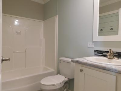 Photo 5 of 15 of home located at 1 Leisure Lane Lake Alfred, FL 33850