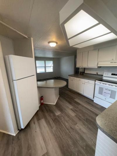 Photo 5 of 11 of home located at 3113 State Road 580, #302 Safety Harbor, FL 34695