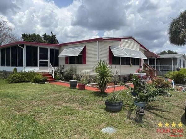 1990 SUNC  Home