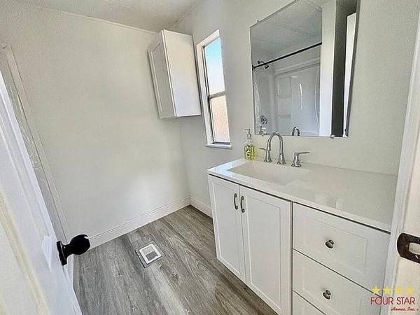 1982 PALM   Home