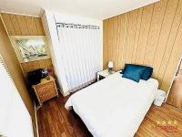 1972 CHAM  Home