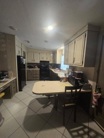 Photo 3 of 8 of home located at 16850 Silver Shores Lane Odessa, FL 33556