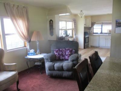 Photo 4 of 11 of home located at 23680 Glenita Warren, MI 48091