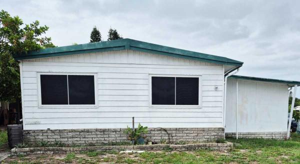 ALL AGE PARK Mobile Home For Sale