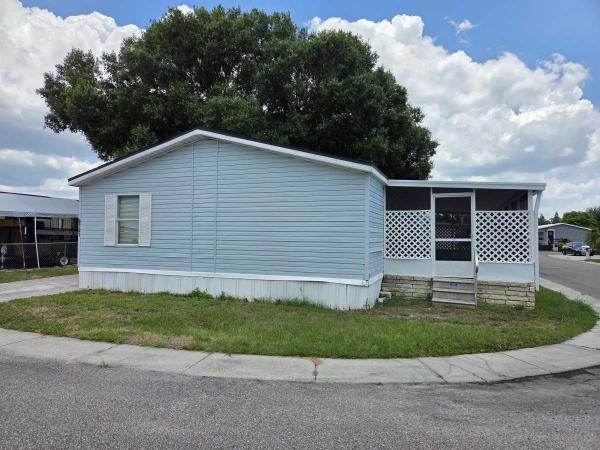 Photo 1 of 2 of home located at 9701 Magnolia Way Tampa, FL 33635