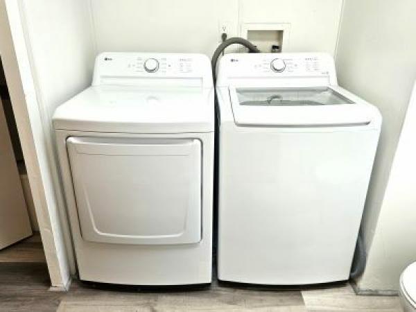 1986 Marshfield Manufactured Home