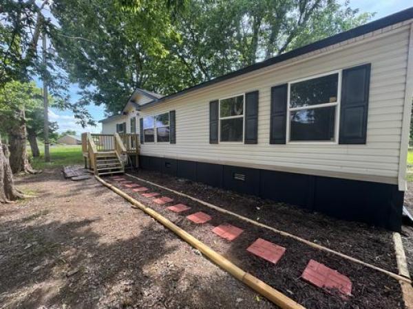 2009 PINEHURST Mobile Home For Sale