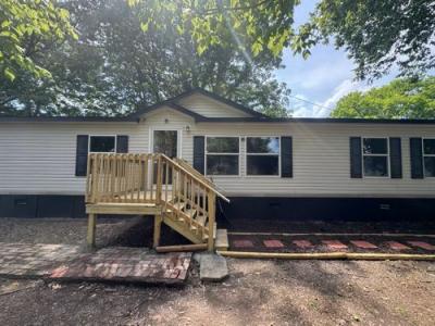 Photo 2 of 23 of home located at 513 Jefferson St Clarendon, AR 72029