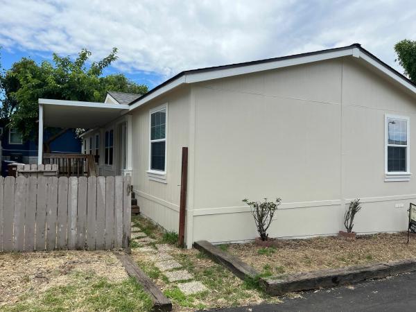 2006 WATERFORD Mobile Home For Sale