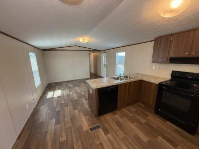 Photo 4 of 15 of home located at 7616 Upper Seguin Rd Trlr 205 Converse, TX 78109