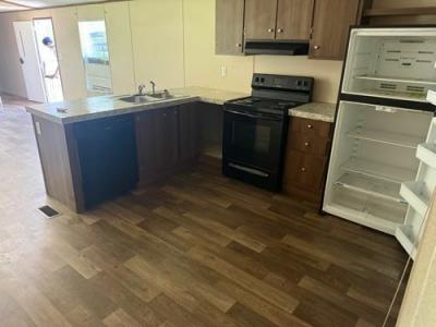 Photo 3 of 15 of home located at 578 Fordville Rd Ridgeland, SC 29936