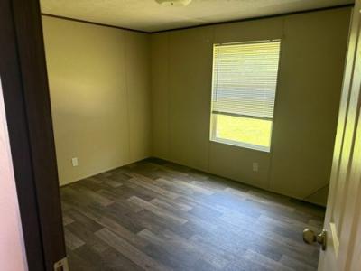 Photo 4 of 15 of home located at 578 Fordville Rd Ridgeland, SC 29936