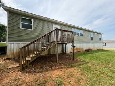 Photo 2 of 18 of home located at 3361 Jill Way Kodak, TN 37764