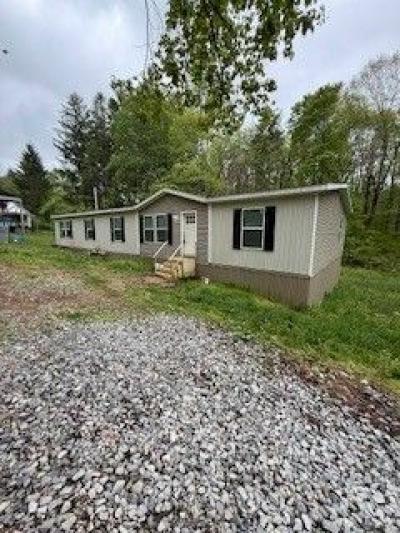 Mobile Home at 10 Mustang Ln Valley Head, WV 26294
