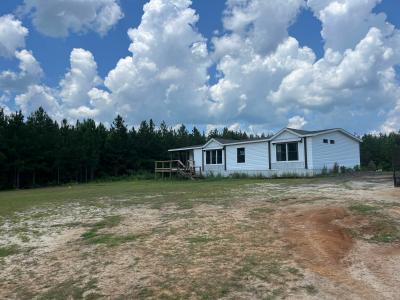 Photo 2 of 17 of home located at 5444 Beaver Creek Rd Sweet Water, AL 36782