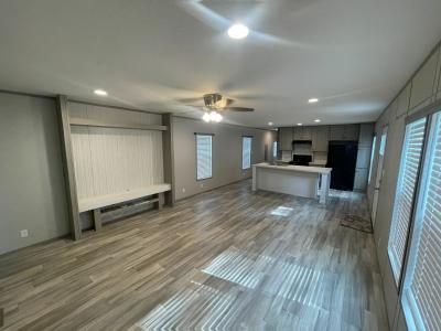 Photo 3 of 13 of home located at 97 Greendale Ct Saint Charles, MO 63301