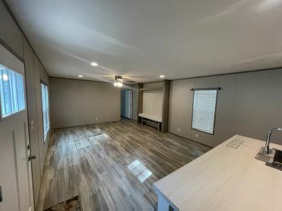 Photo 4 of 13 of home located at 97 Greendale Ct Saint Charles, MO 63301