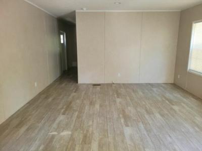 Photo 4 of 13 of home located at 127 Asmond Park Ln Saint Matthews, SC 29135