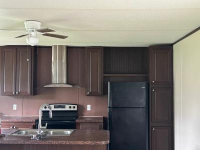 Photo 4 of 8 of home located at 1A Mcmichael Park Ln Hooks, TX 75561