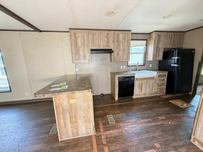 Photo 5 of 10 of home located at 15743 U.s. 59 Splendora, TX 77372