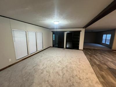 Photo 5 of 14 of home located at 600 County Rd. 2200 Eureka Springs, AR 72631