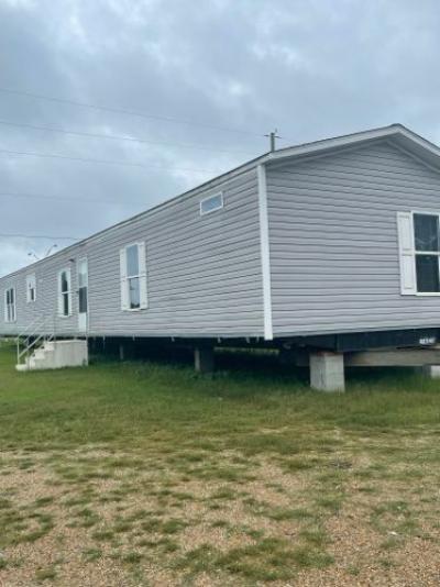 Mobile Home at 4027 NW Evangeline Thruway Carencro, LA 70520