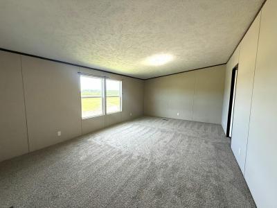 Photo 5 of 14 of home located at 324 Cr 130 Booneville, MS 38829