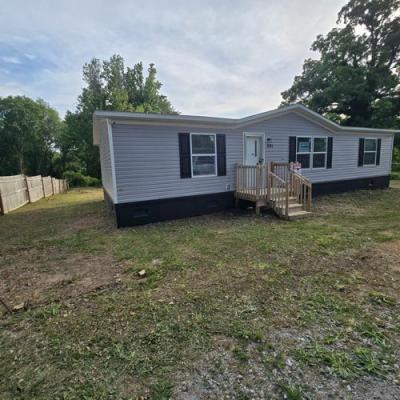 Mobile Home at 281 Old Petrie Rd Spartanburg, SC 29302