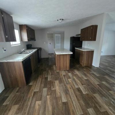 Photo 2 of 11 of home located at 281 Old Petrie Rd Spartanburg, SC 29302
