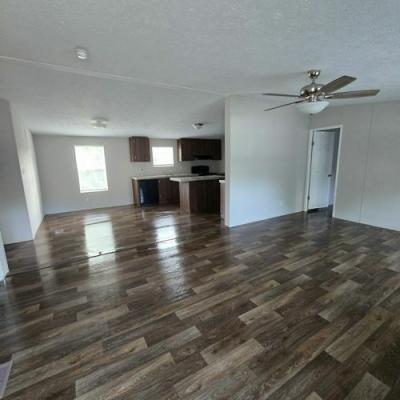 Photo 3 of 11 of home located at 281 Old Petrie Rd Spartanburg, SC 29302