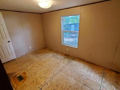 Photo 2 of 10 of home located at 326 Valleyview St Gun Barrel City, TX 75156