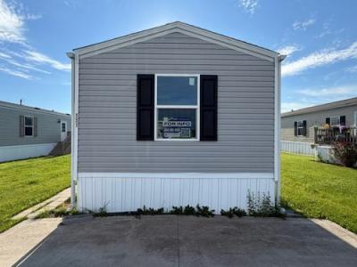 Photo 2 of 15 of home located at 1050 Highway 44 W Lot 131 Shepherdsville, KY 40165