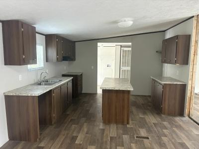 Photo 4 of 12 of home located at 25898 I-30 Frontage Rd Bryant, AR 72022