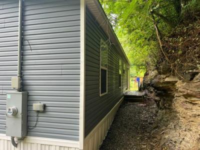 Photo 2 of 24 of home located at 1103 Lincoln St Williamson, WV 25661