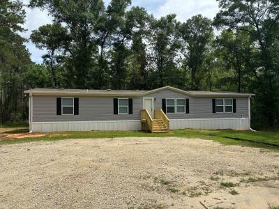 Photo 2 of 18 of home located at 12398 Holliman Rd Citronelle, AL 36522