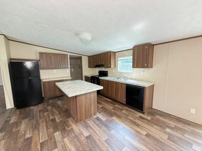 Photo 4 of 12 of home located at 15743 U.s. 59 Splendora, TX 77372