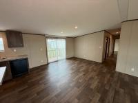 2024 TRIUMPH 98TruMH28765AH24 Manufactured Home