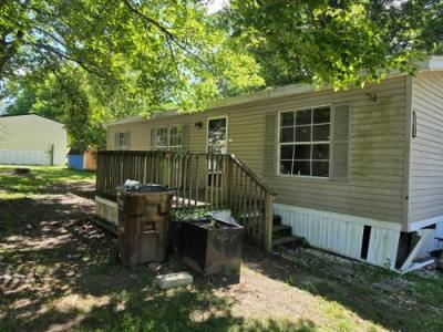 Mobile Home at 12635 Spruce St Alexandria, KY 41001