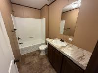 2016 SOLUTION 38SLT28603AH16 Manufactured Home