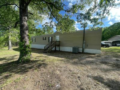 Photo 2 of 13 of home located at 1505 Oak Hill Rd Bolivar, TN 38008