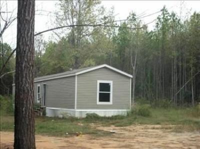 Mobile Home at 16 Durr Ln Prentiss, MS 39474