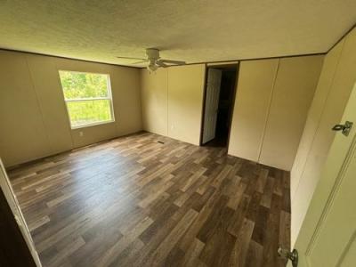 Photo 4 of 8 of home located at 10580 Locke Rd Keithville, LA 71047