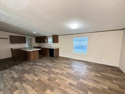 Photo 3 of 13 of home located at 2021 N Battlebell Rd Trlr 58 Highlands, TX 77562