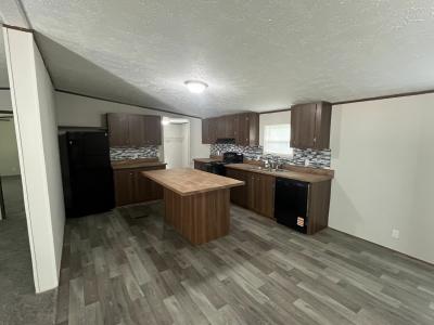Photo 5 of 20 of home located at 751 Ellis Rd Shorter, AL 36075