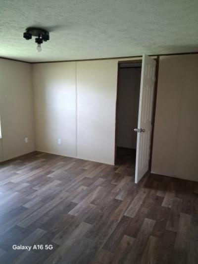Photo 5 of 9 of home located at 109 Cypress Ln Thibodaux, LA 70301