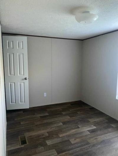 Photo 2 of 6 of home located at 43 Sutherland Ln SW Conyers, GA 30012