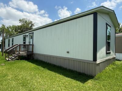 Mobile Home at 14538 Hillsboro St Houston, TX 77015
