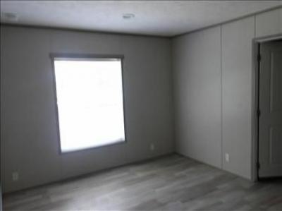 Photo 4 of 9 of home located at 1908 Greenwich Rd Galax, VA 24333